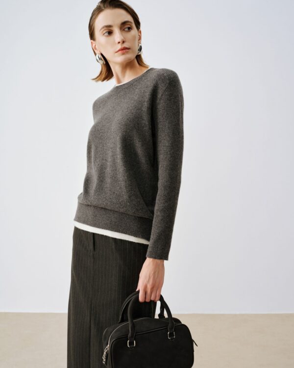 Plain-Knit Crewneck Cashmere Sweater — gray