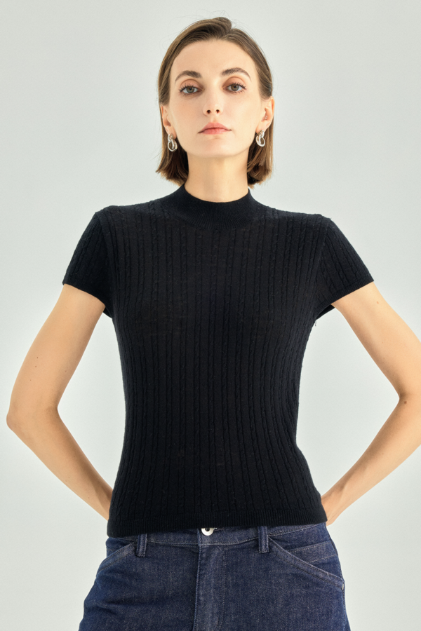 Wool Cashmere Pearl-Fiber Cable-Knit Top