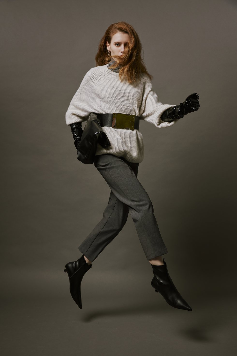 Fine cashmere fiber softness worn close to the skin